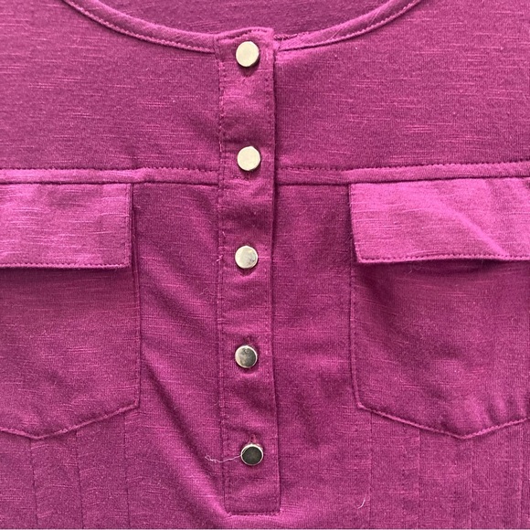 Avenue Size 18/20 Purple Tank Top with Button Detail and Front Pockets - Picture 3 of 7